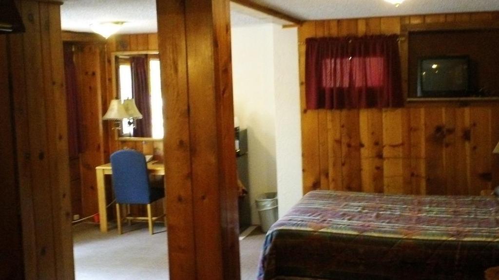 Park Row Lodge Маниту-Спрингс Номер фото